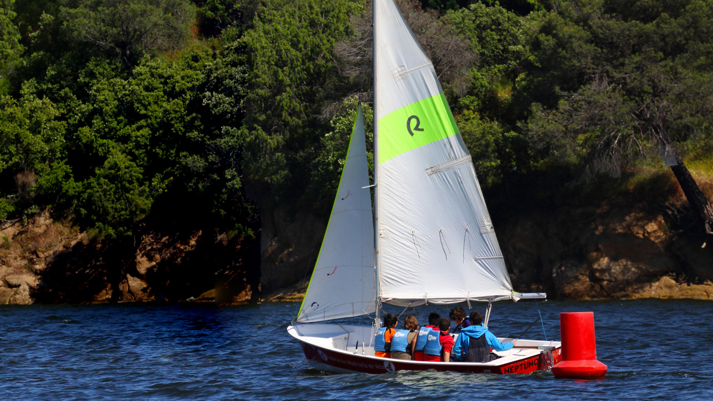 Aprender Vela En Madrid Cursos De Vela En El Pantano De San Juan