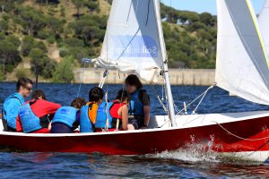 Cursos de vela para niños